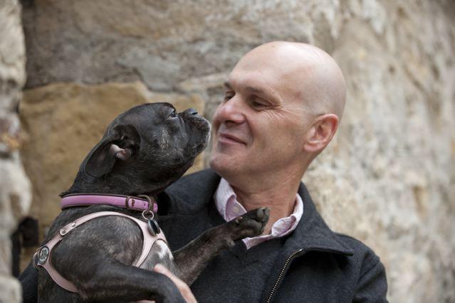 Thomas Gibson head shot