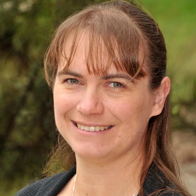 Headshot of Nicole Ricker