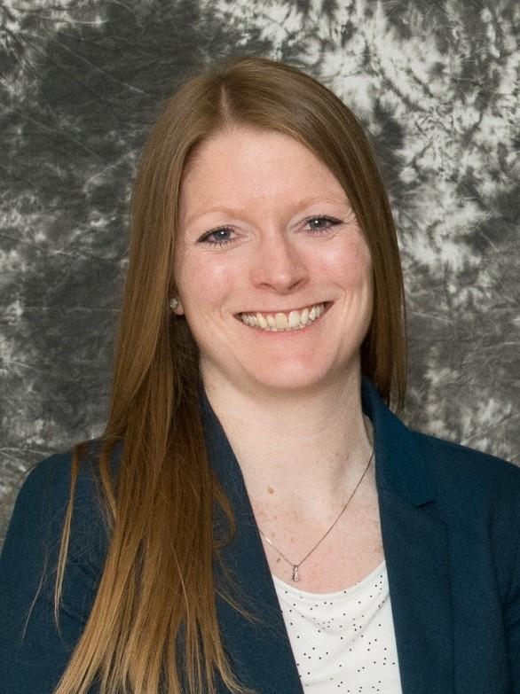 Courtney Schott head shot