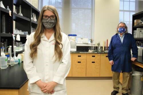 Ontario Veterinary College (OVC) PhD student Kathy Jacyniak and OVC Biomedical Sciences professor Dr. Glen Pyle  are studying Study COVID-19 and heart health links